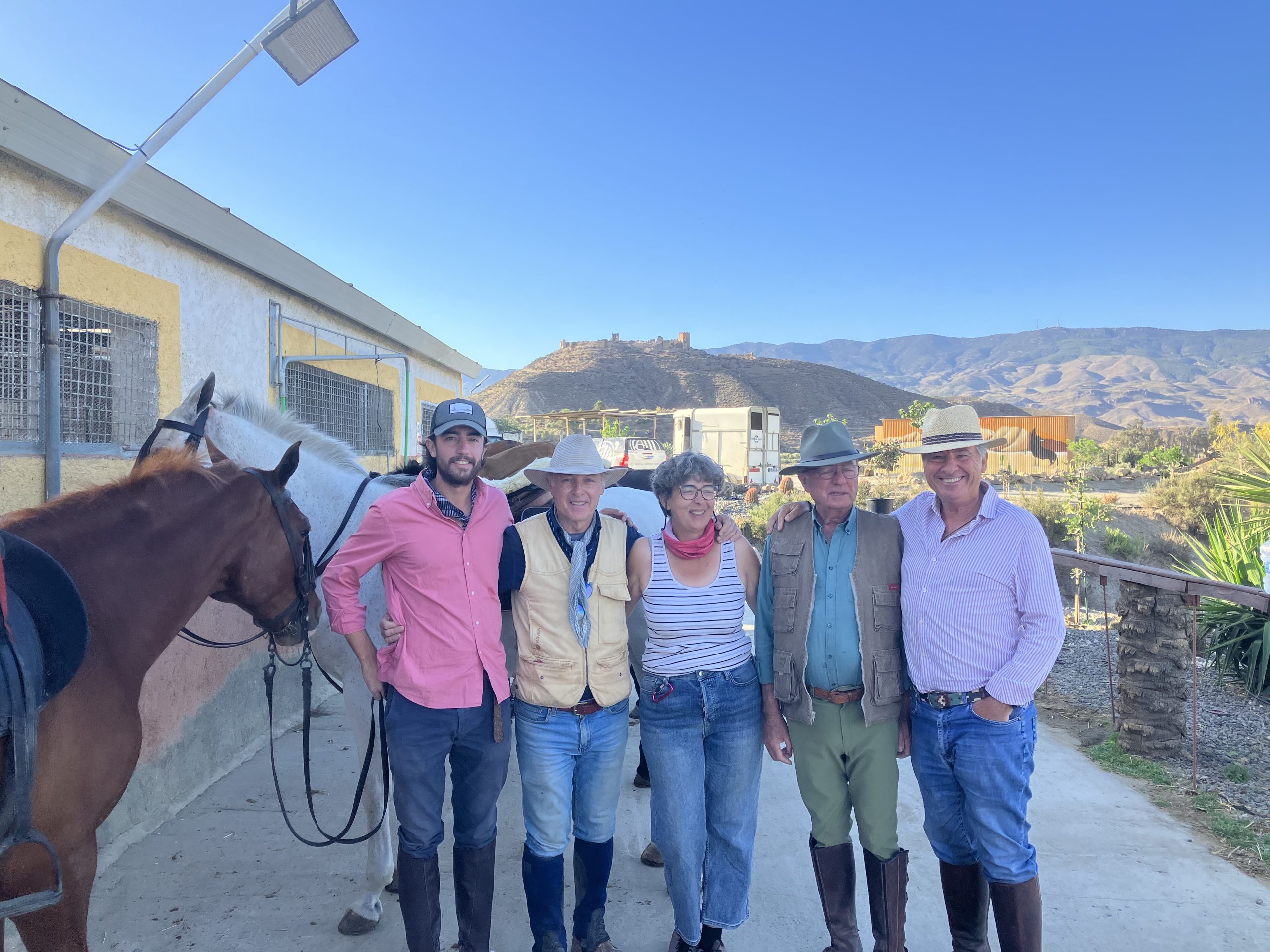 Jose Manuel Soto y equipo ruta del Rocio a caballo 2024 2 scaled